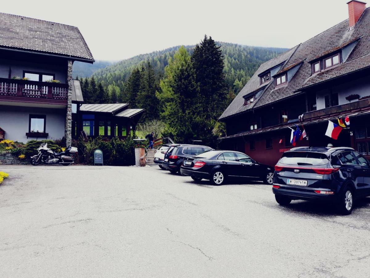 Gasthof Draxlerhaus Hohentauern Exterior foto